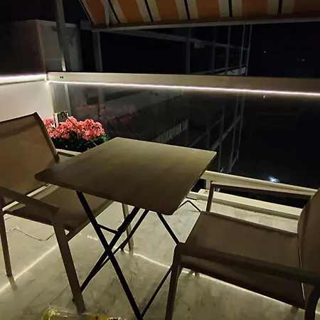 Apartment Elegance With Swimming Pool In Residence Апартаменты *