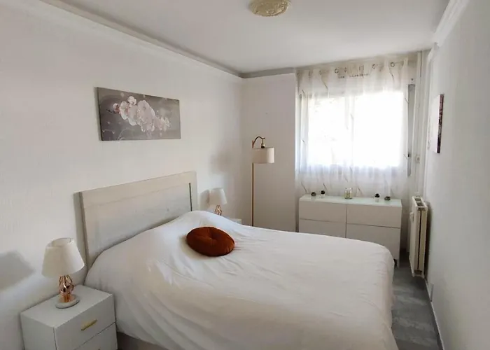 Mas De Tanit & Vacance Deluxe Apartment *